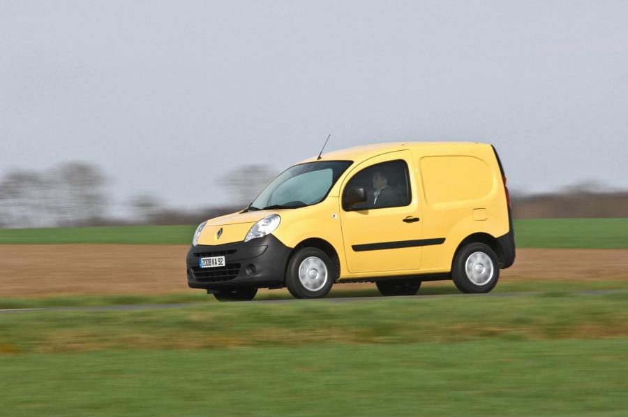  Renault Kangoo Express Compact 2008 года  (фото 23 из 41)